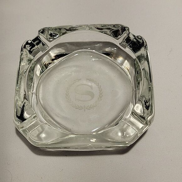 Sheraton hotel ashtray - Picture 1 of 2